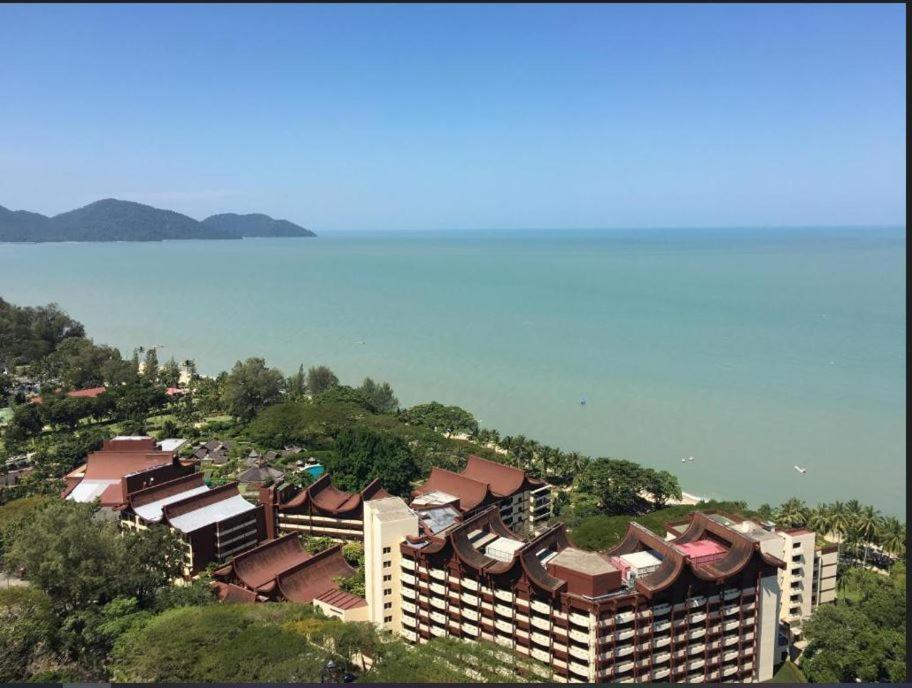 Batu Feringgi Sri Sayang Apartment Exterior foto